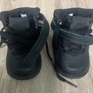 Nike sneakers baby size 2c black